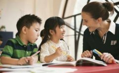 i2全外教少儿英语教育广州艾途：想给孩子找外教，哪里比较靠谱？